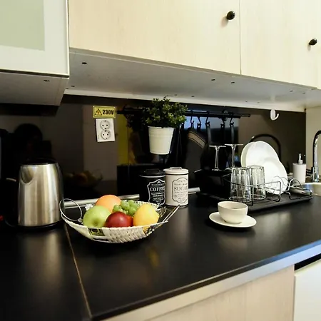Rooftop View In - Baroque Apt. Apartment