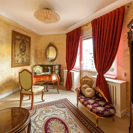 Apartment Rooftop View In - Baroque Apt. *